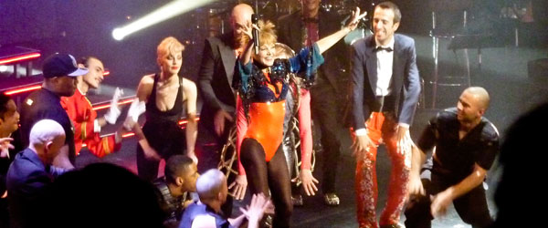 kekeLMB_Arielle_Dombasle_Diva_Tour_Theatre_du_Chatelet_Paris_2012_(4)