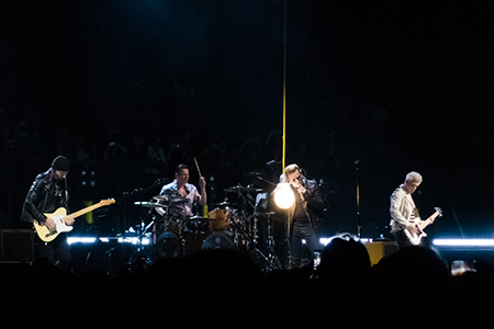kekeLMB_U2_iNNOCENCE_eXPERIENCE_Tour_Bercy_Paris_2015_3