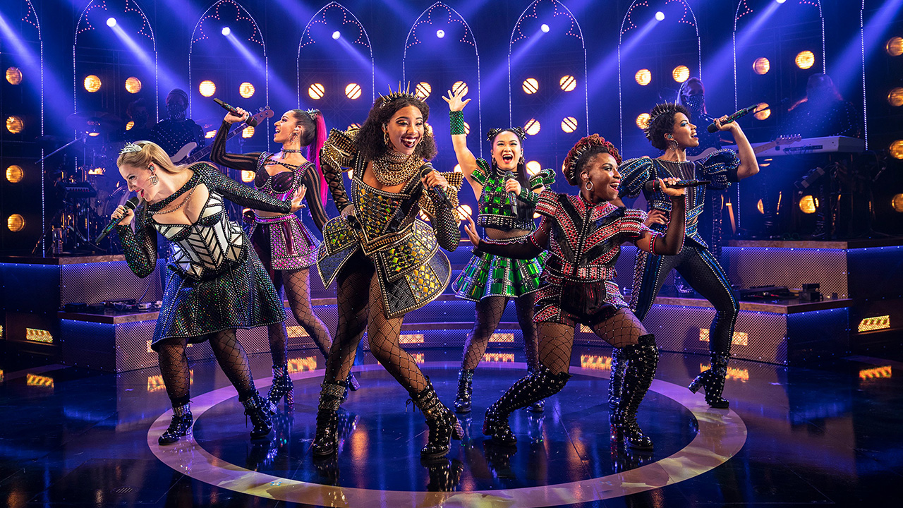 SIX - Brooks Atkinson Theatre, New York (2021)