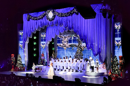 Mariah Carey : Merry Christmas to All - Madison Square Garden, New York (2022)