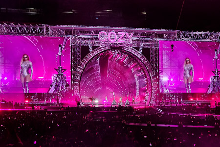 Beyoncé : Renaissance World Tour - MetLife Stadium, East Rutherford (2023)
