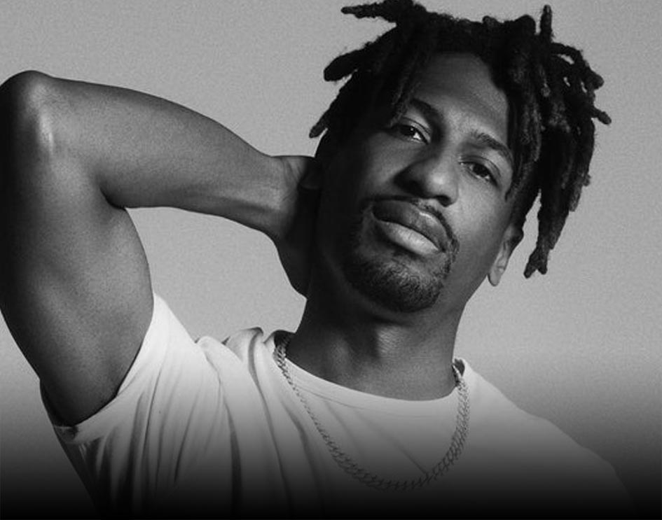 Jon Batiste : UNEASY Tour - Beacon Theatre, New York (2024)