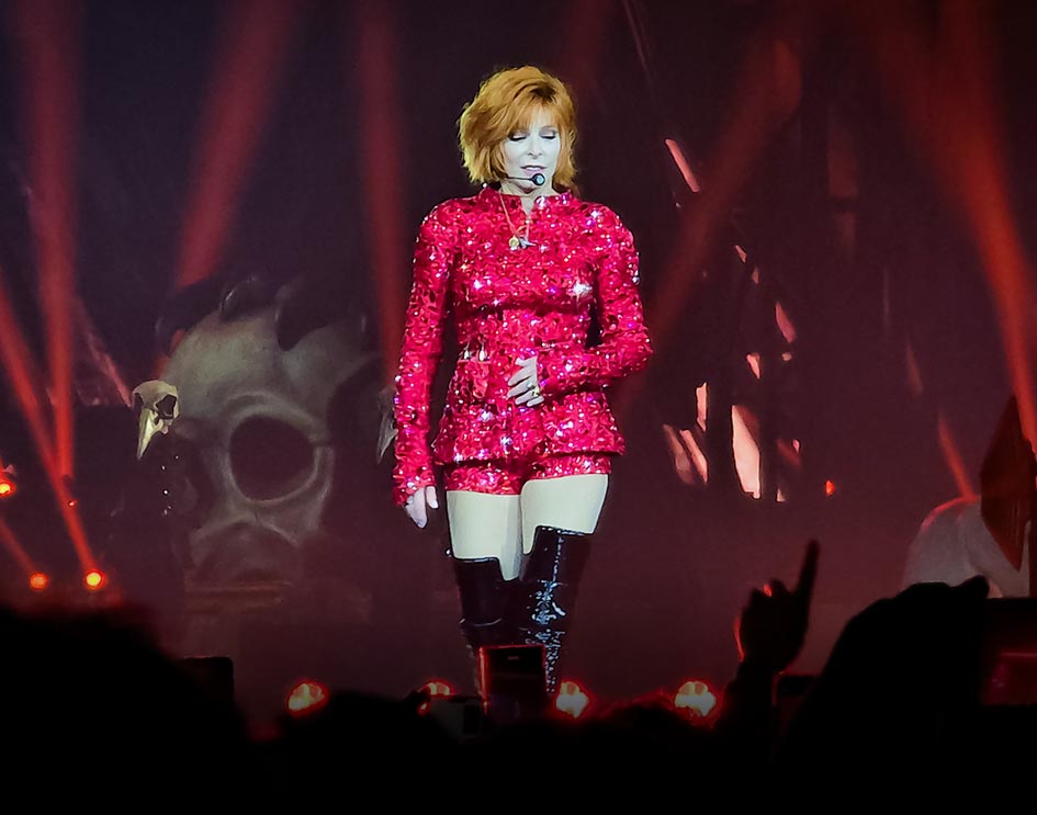 Mylène Farmer : Nevermore 2024 - Stade de France, Paris (2024)