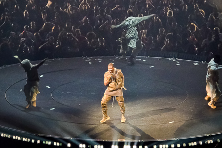 Usher : Past, Present, Future - Barclays Center, Brooklyn (2024)