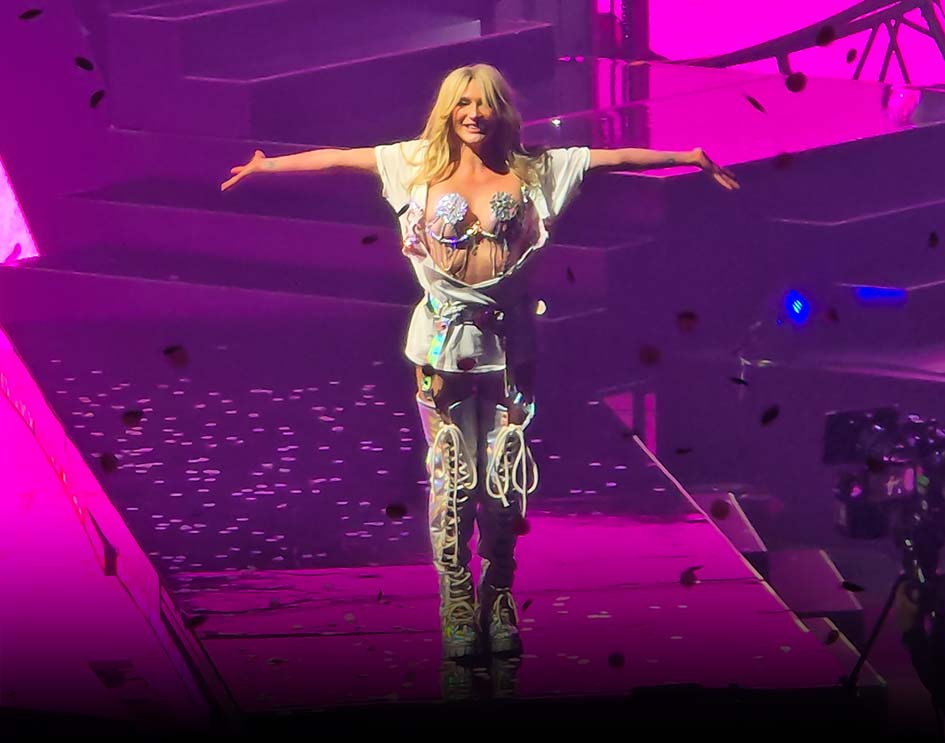 Kesha and Scissor Sisters : The Tits Out Tour - Madison Square Garden, New York (2025)
