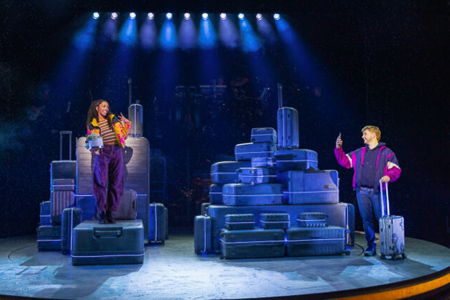 Two Strangers (Carry a Cake Across New York) - Longacre Theatre, New York (2025)